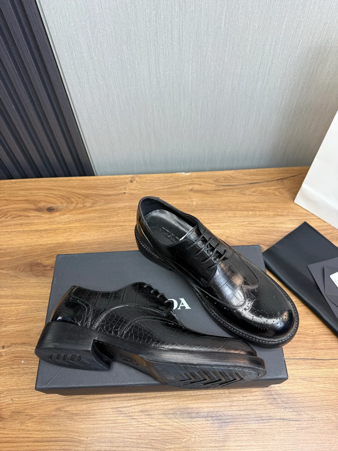 Men's shoes💰760💰 Prada.PRADA men's business casual leather shoes, 1:1 shipment ⬆️Luxurious and noble👞All imported original brand leather materials, just to create a more comfortable wearing experience, upper: original cowhide ➕Imported full cow lining, original genuine leather outsole ✔️36-45 (38.45 non-returnable)